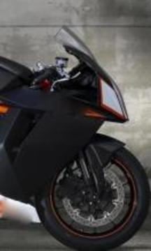 拼图KTM RC8游戏截图2