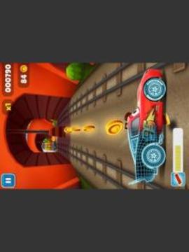 Subway Mc Queen游戏截图3