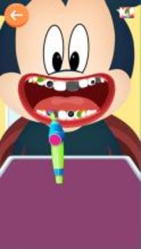 Mickey & Minnie Mouse Dentist游戏截图3