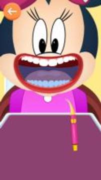 Mickey & Minnie Mouse Dentist游戏截图5