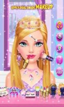 Pretty Girl Makeover Salon游戏截图4