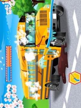 School Bus Car Wash游戏截图1