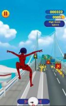 Subway Ladybug Surf Adventure World Survive游戏截图2
