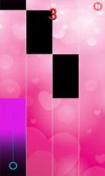 Pink Cute Piano Tiles 2018游戏截图2