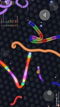 Snake Vs Worm IO游戏截图2