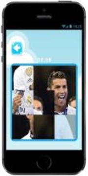 Play Cristiano Ronaldo Sliding Jigsaw Puzzle Game游戏截图4