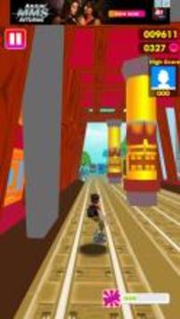 Train Surf Rush Runner : 2018游戏截图4