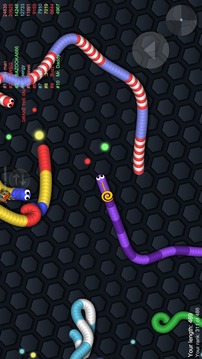 Space.IO Rolling Snake游戏截图1