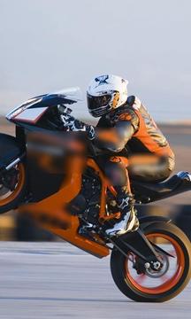 拼图KTM RC8 Sport游戏截图3