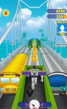 Buzz Subway Lightyear - Running Game游戏截图2