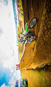 Motocross Wallpapers & Puzzles游戏截图4