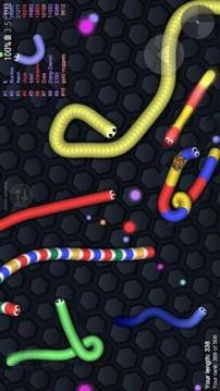 Helix Snake Vs Rolly Worm.IO游戏截图1