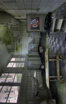Escape Game- Ruined Hospital 3游戏截图2