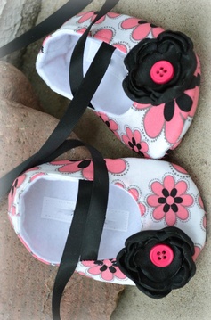 Baby Girl Shoes - Tile Puzzle游戏截图5