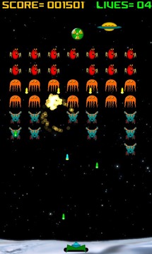 Alien Raiders (Space Invaders)游戏截图2