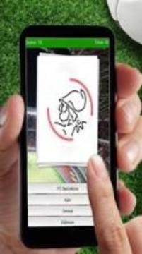 Guess The Football Logo Quiz游戏截图4