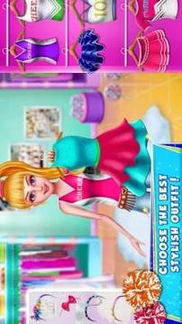 Rich Cheerleader Girl Fashion Makeover Game游戏截图5