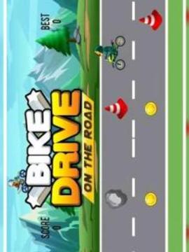 Bike Drive On The Road游戏截图2