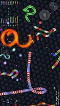 Color Snake Hit - Paint Worms Balls.IO游戏截图2