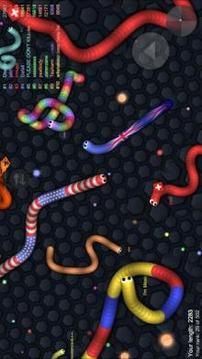 Color Snake Hit - Paint Worms Balls.IO游戏截图1