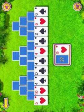 Summer Solitaire – The Free Tripeaks Card Game游戏截图1
