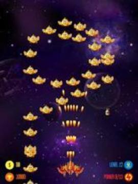 Strike Galaxy Chicken Attack游戏截图1