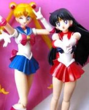 Sailor Moon Lovely Girls游戏截图3