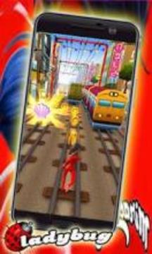 Subway Ladybug Rush - Cat 3d Run游戏截图2