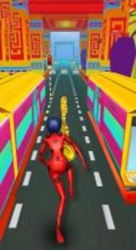 Subway LADYBUG Super Hero chibi run Adventure游戏截图2