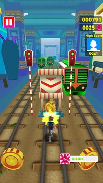 Super Train Surf Run 3D游戏截图2
