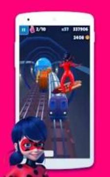 Subway Ladybug And Cat Noir Runner游戏截图2