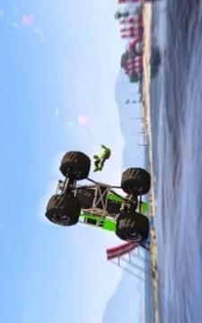 Superhero Monster Truck Race: Monster Bulk Stunts游戏截图2