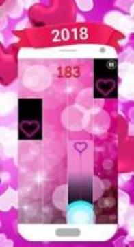 heart piano Tiles magic music new游戏截图1