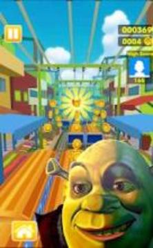 Subway Shrek Running Surf rush hours 3D 2018游戏截图5