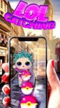 Catching LOL surprise dolls游戏截图1