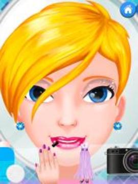 Princess Beauty Makeup Salon游戏截图4