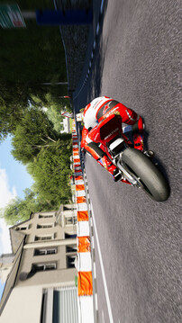 曼岛TT摩托车大赛游戏截图2