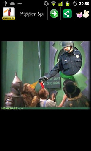 Pepper Spray Cop meme截图5