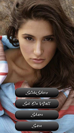 Nargis Fakhri Hot Wallpaper HD截图3