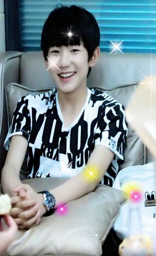 TFBOYS王源壁纸截图2