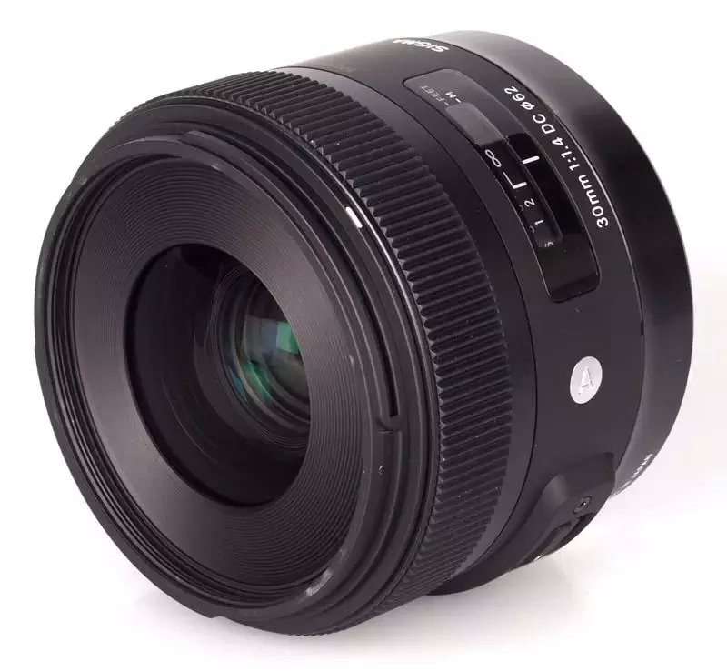 Sixma 30mm F1.4 DC Tutor...截图3