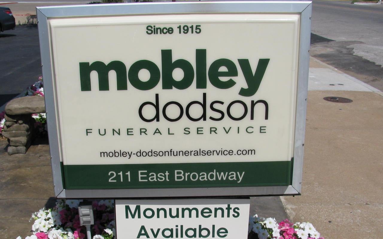 Mobley-Dodson Funeral Se...截图1