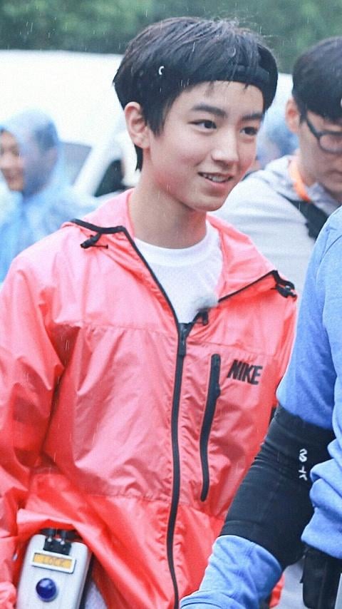 TFBOYS全员加速中个性来电秀截图2