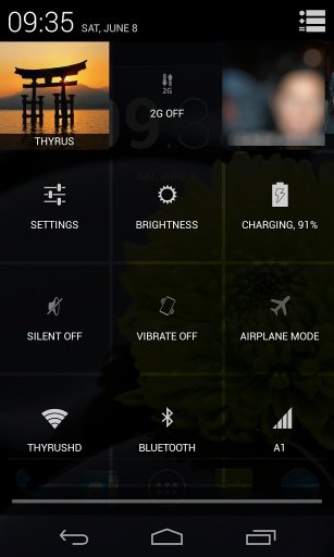 ThyrusHolo No Apps CM10 Theme截图3