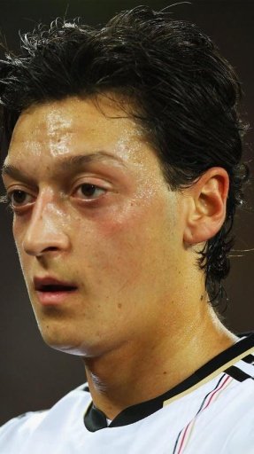 Mesut Özil Wallpapers截图2