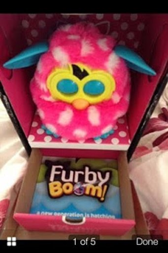 Cute Furby Doll Wallpaper截图3