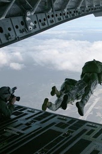 Sky Diving HD Live Wallpaper截图6