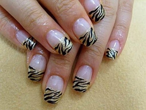 Zebra Print Nail Design截图2