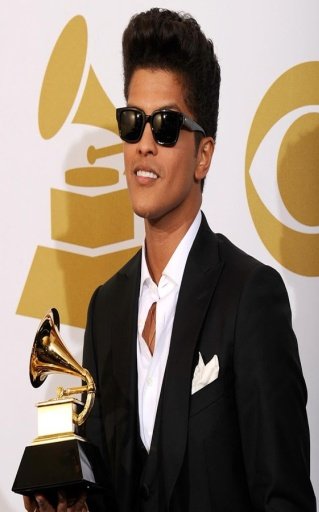 Bruno Mars Games截图2