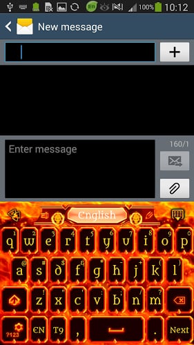 GO Keyboard Fire Skull Theme截图4